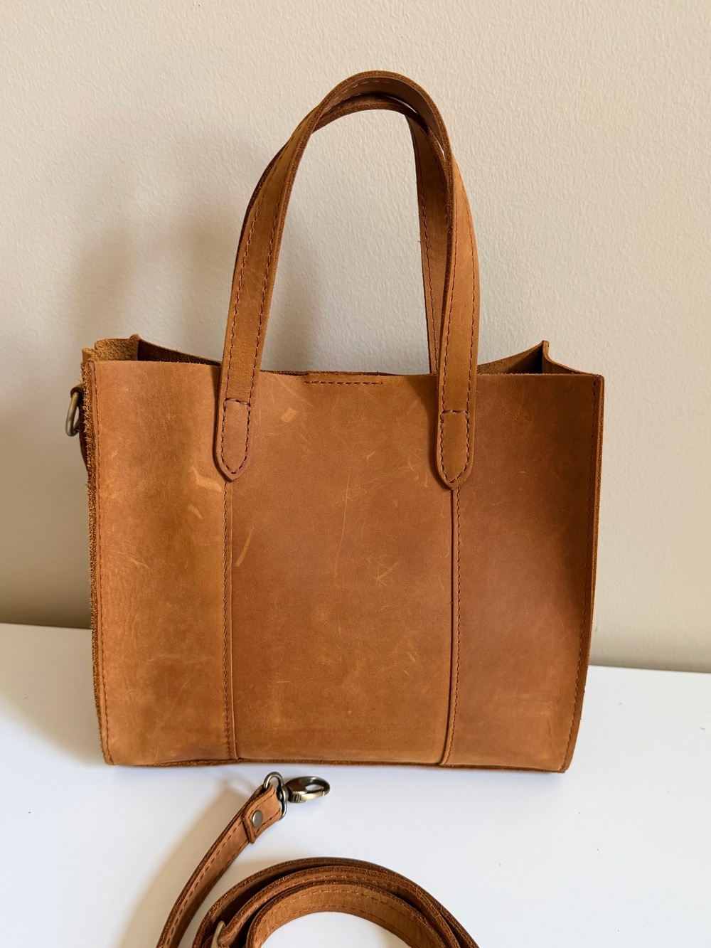 Portland Leather Lola Tote Bag in Dakota - Picture 2 of 8
